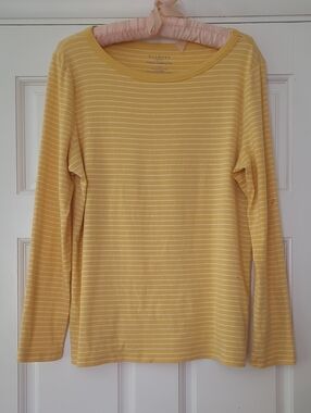 Talbots long sleeve Tee